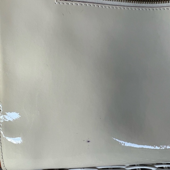 🦆Dooney and Bourke 🦆 - Picture 5 of 10